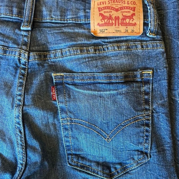 502 Levi’s Men’s regular taper / size 16 regular/ 28X 30 - Picture 2 of 4